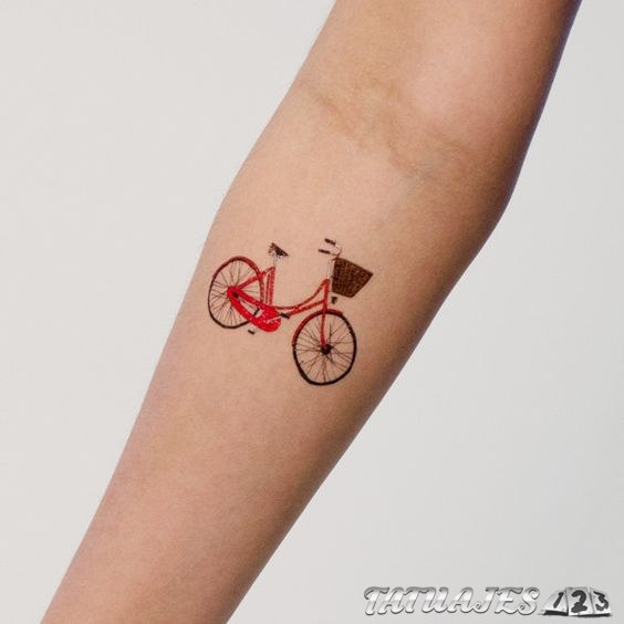 tatuaje bicicleta de paseo